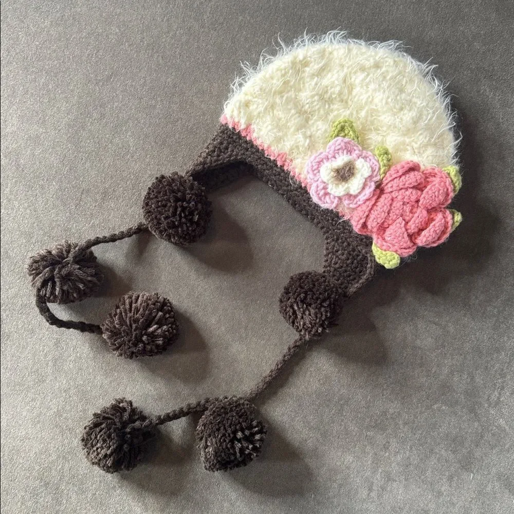 Daisy Baby Crocheted Girls Toddler Beanie Hat White Pink Flowers 12-24 month NEW